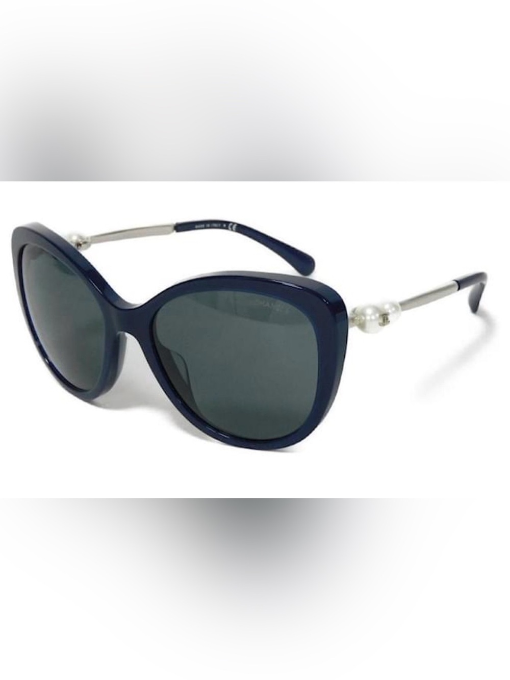 CHANEL Acetate Pearl Polarized Winter Butterfly Sunglasses - Navy Blue